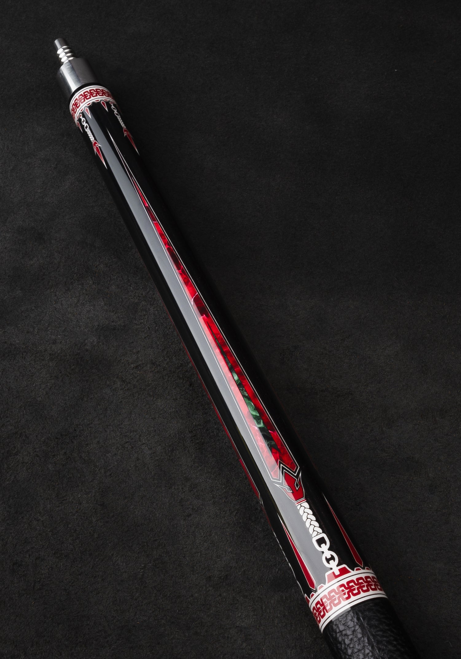 Re:venant Carbon Pool Cue, Hard Maple Cue Butt, Genuine Leather Wrap